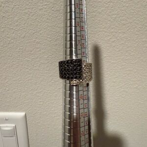 Avon Buckle Ring Size 8